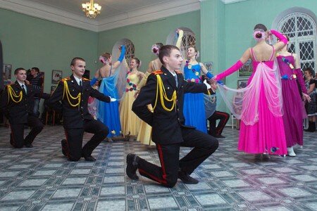 Бал в витебской ратуше. Фото Сергея Серебро