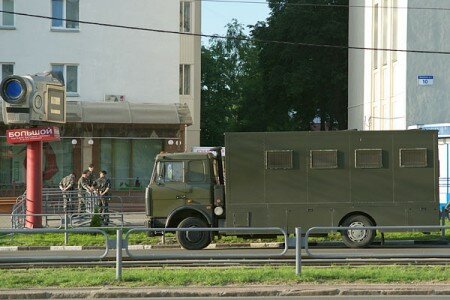 Самая вялікая плошча Беларусі стала рэжымным аб’ектам. Фота Сержука Серабро