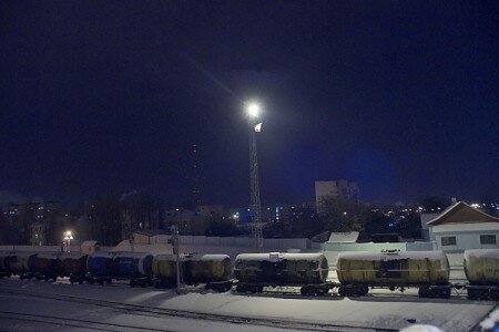 Над Віцебскам вывесілі бел-чырвона-белы сцяг у знак салідарнасці з Каваленкам. Фота Сержука Серабро Над Віцебскам вывесілі бел-чырвона-белы сцяг у знак салідарнасці з Каваленкам. Фота Сержука Серабро