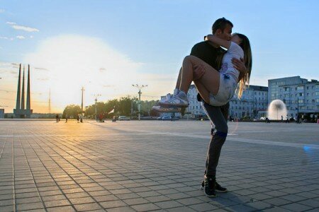 У Віцебску прайшоў Дзень пацалункаў. Фота Сержука Серабро У Віцебску прайшоў Дзень пацалункаў. Фота Сержука Серабро