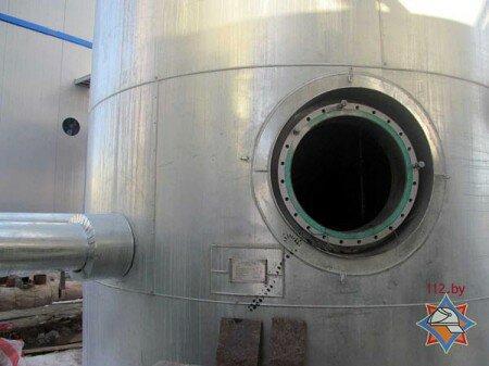 В Витебске при монтаже миниТЭЦ сильно обгорел рабочий. Фото МЧС В Витебске при монтаже миниТЭЦ сильно обгорел рабочий. Фото МЧС