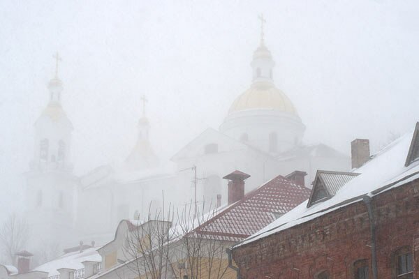 Снежный шторм «Хавер» захватил Витебск. Фото Сергея Серебро Снежный шторм «Хавер» захватил Витебск. Фото Сергея Серебро