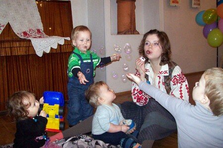 У Віцебску прайшоў майстар-клас па выцінанках. Фота Сабіны Радзько У Віцебску прайшоў майстар-клас па выцінанках. Фота Сабіны Радзько