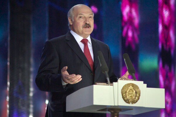 Выступление Александра Лукашенко. Гала-концерт закрытия XXIV Международного фестиваля искусств «Славянский базар в Витебске». Фото Сергея Серебро