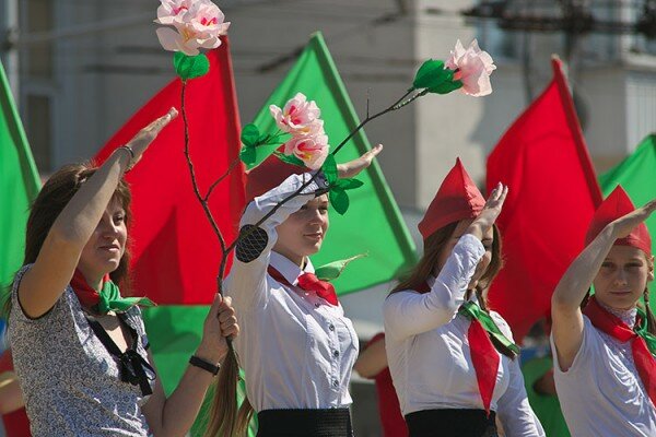 Урачыстасці з нагоды Дня незалежнасці ў Віцебску прайшлі пад знакам Пагоні. Фота Сержука Серабро