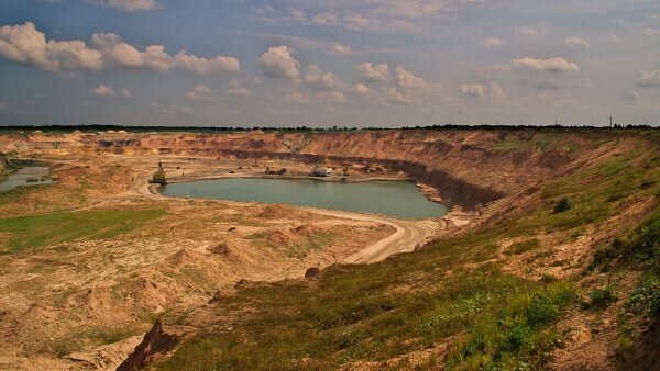 Карьер «Гралево» открытого акционерного общества «Доломит» в Рубе, 2011 год. Фото Сергея Серебро