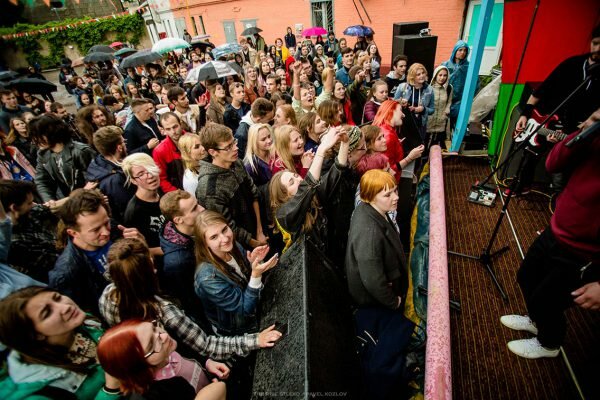 У Віцебску прайшоў першы гарадскі фэст KARTONKA. Фота Паўла Казлова і Івана Сямёнава