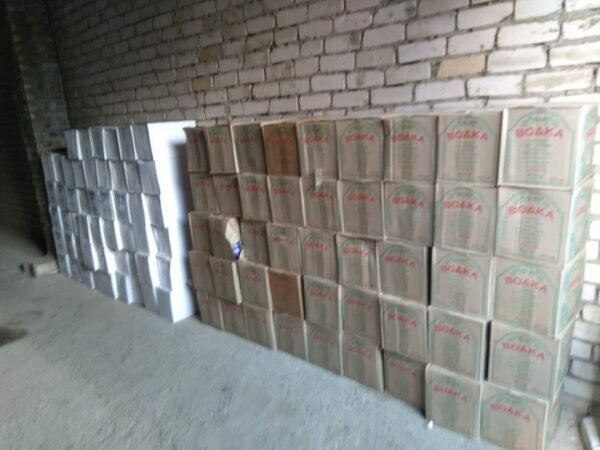 В Оршанском районе ГАИ задержала тонну водки. Фото ГАИ