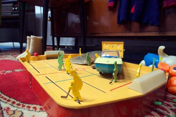 Выставка елочных украшений эпохи застоя открылась в Витебске. Фото Сергея Серебро