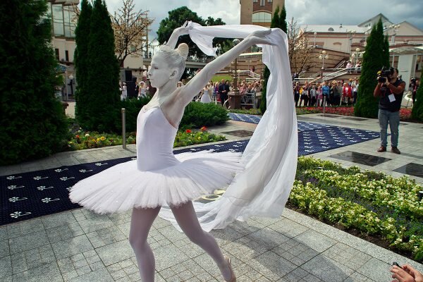 Открытие именной звезды Таисии Повалий на «Славянском базаре в Витебске». Фото Сергея Серебро