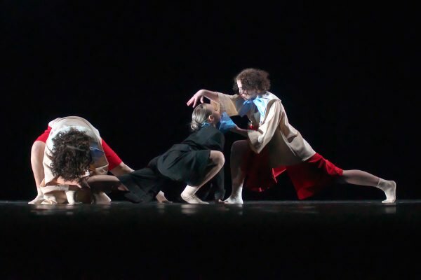 Проект Проект Дмитрия БЕЗЗУБЕНКО «ИЛИ…ИЛИ…», IFMC-2019. Фото Сергея Серебро