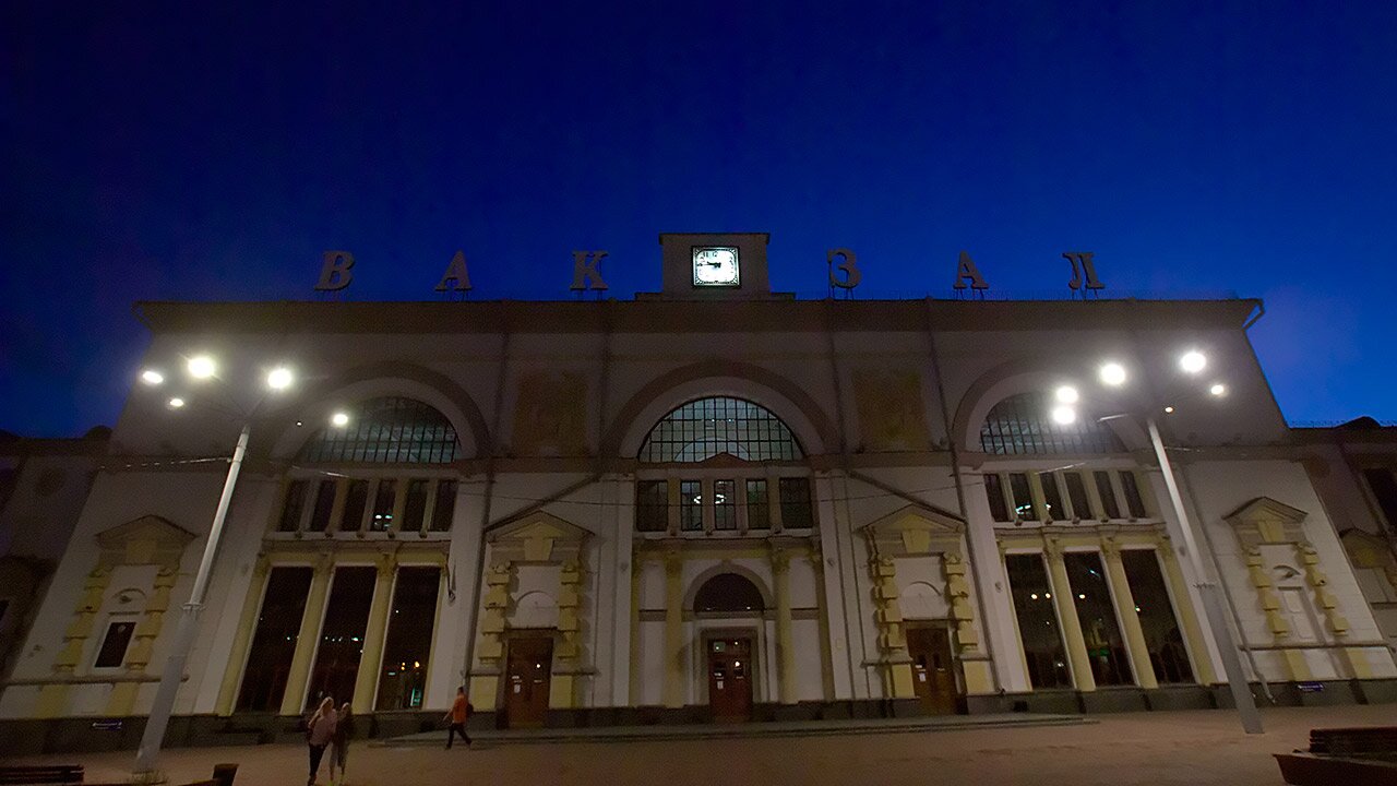 Витебский железнодорожный вокзал. Фото Сергея Серебро
